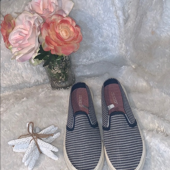 Joe Boxer Shoes - Joe Boxer Slip In Shoes Size 8 Nautical Blue/White